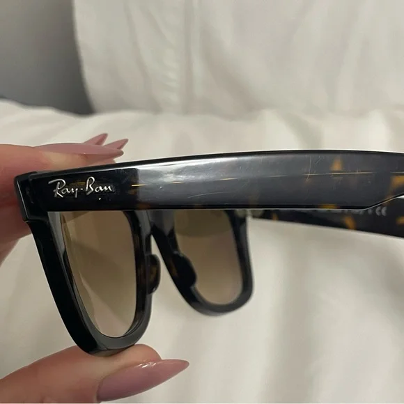 Ray-Ban Wayfarer - Picture 9 of 12